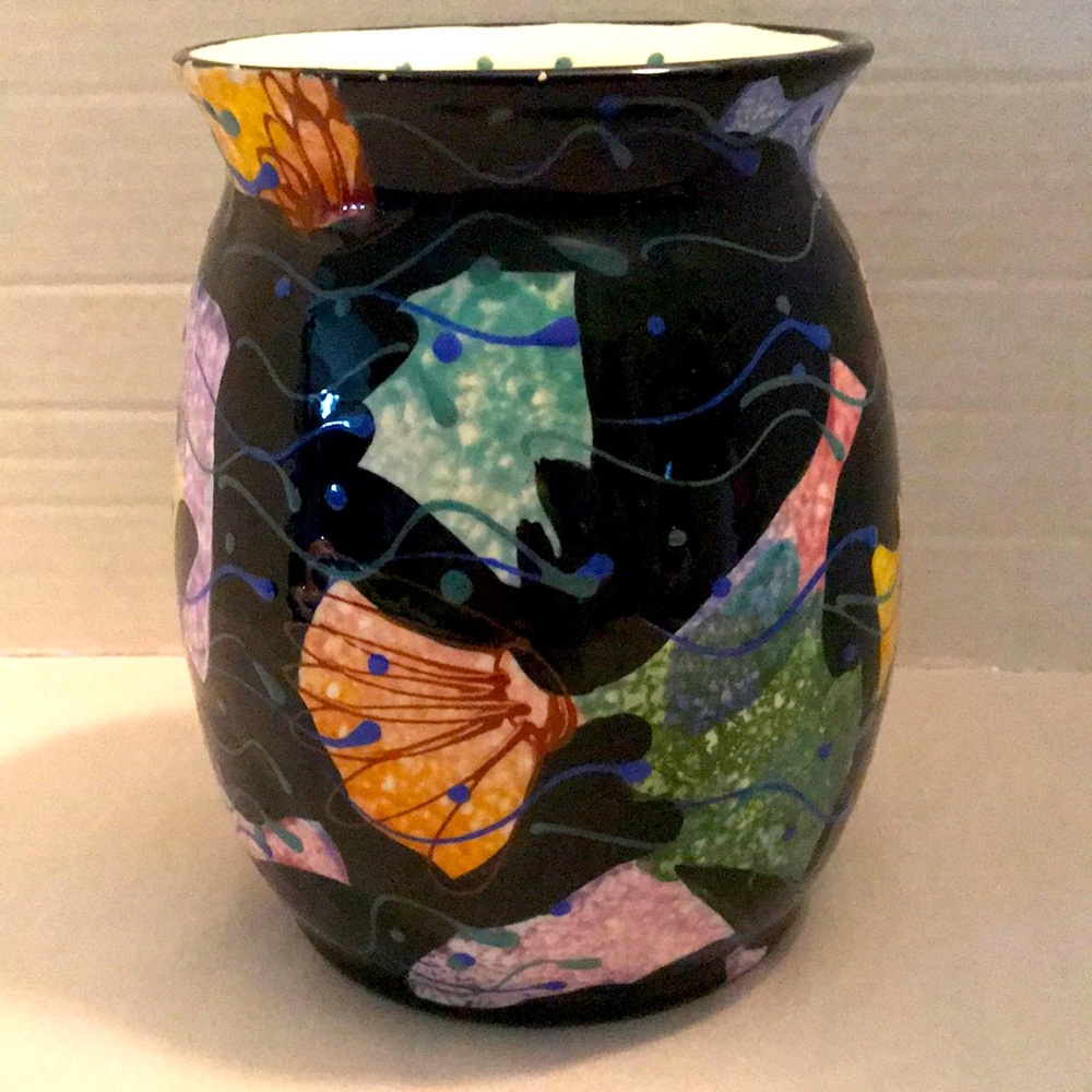 Hand Made Vase Fish Frenzy